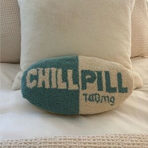 Throw pillow